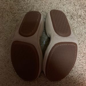 Yosi Samra never worn flats